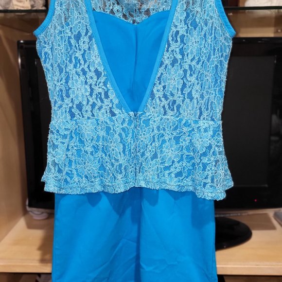 Dress - Picture 5 of 7